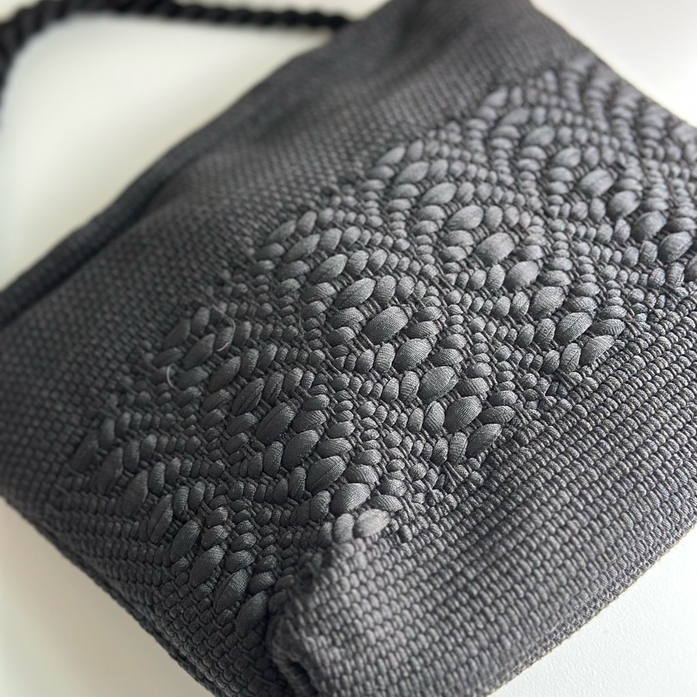 Vintage 90s Black Woven Handbag - Picture 3 of 3